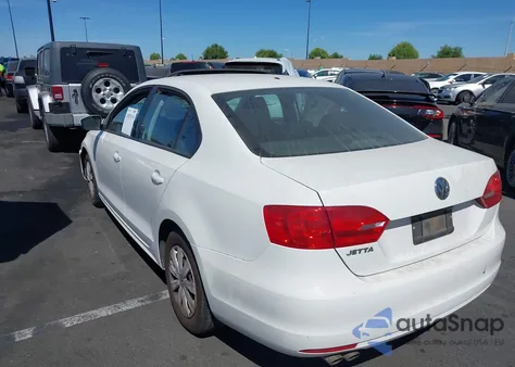 2013 Volkswagen Jetta 2.0L S from USA, damaged, VIN 3VW2K7AJ2DM267496